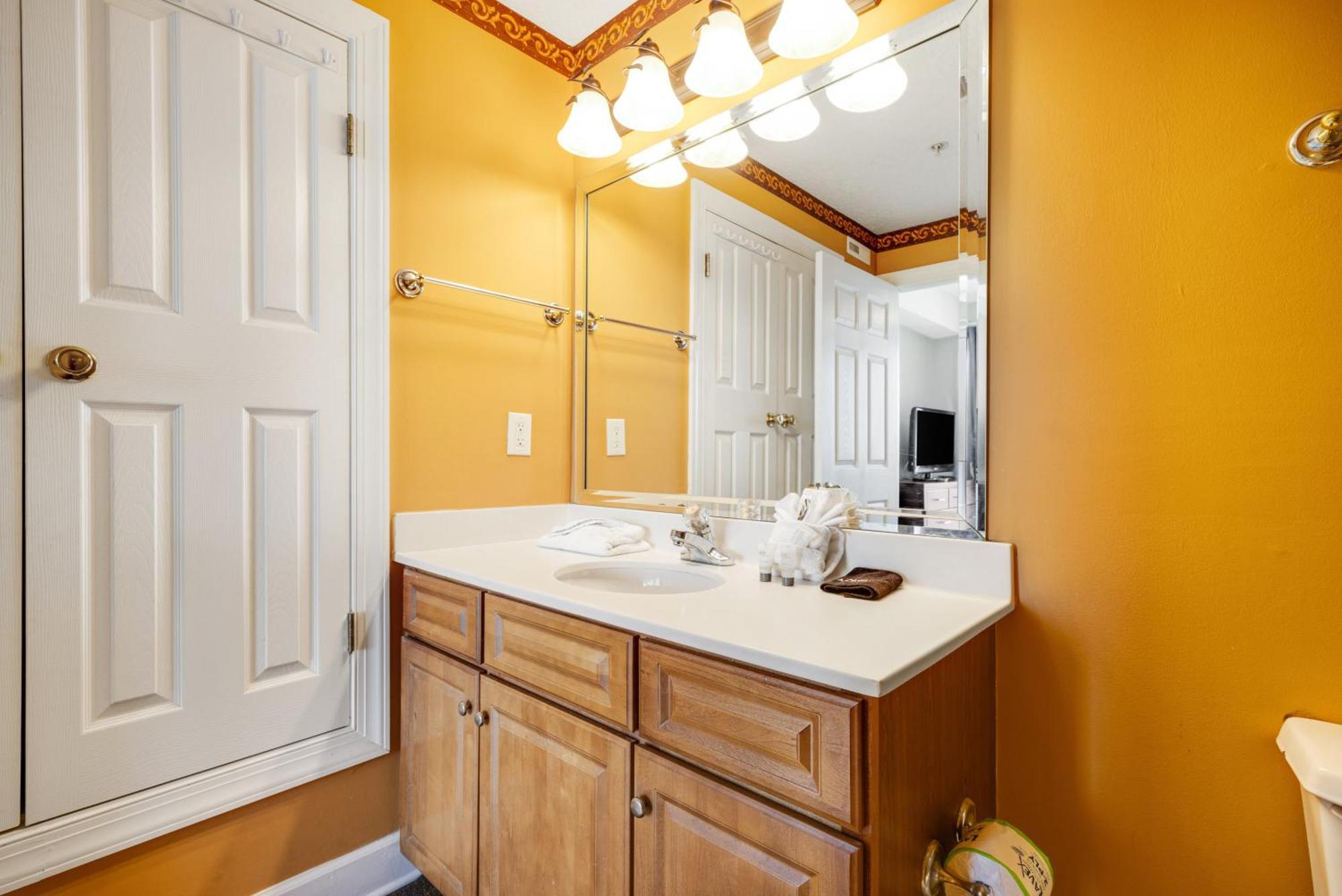 Parking Included-Beachfront 2Bd Ocean Villa! Gorgeous Amenities, Private Complex Panama City Beach Exteriér fotografie